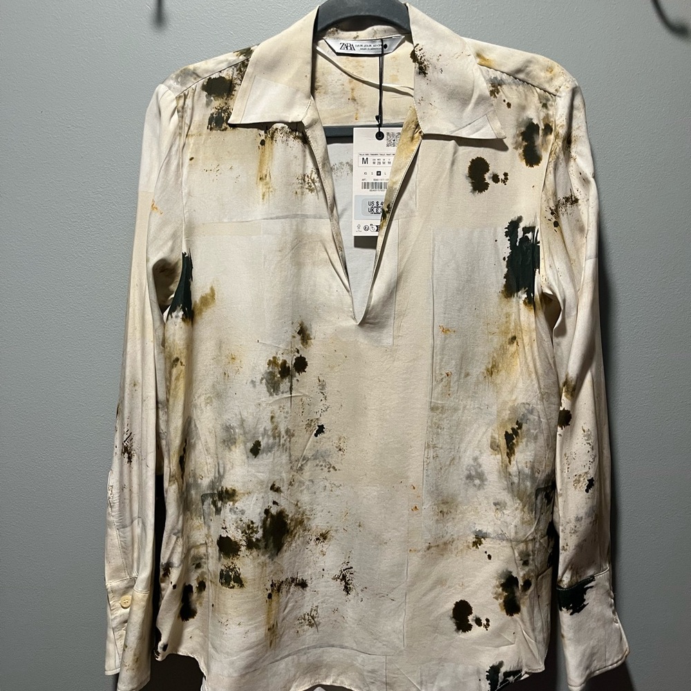 Zara Women's Artistic Cream and Black Blouse